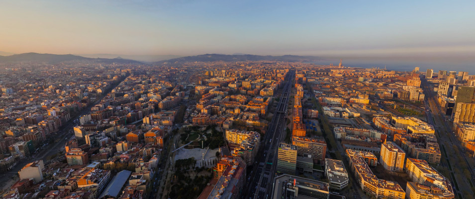 Odkryj dzienicę Sant Marti w Barcelonie!