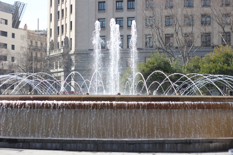 Fountain Catalunya Plaza Barcelona