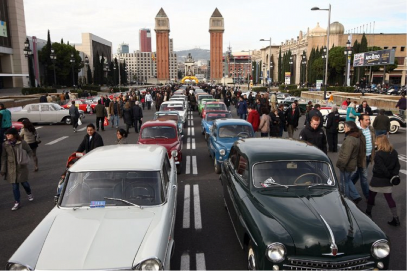 Veicoli d'epoca di tutti i tipi!