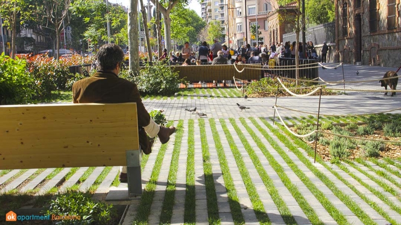 Benches in Sant Joan, Barcelona