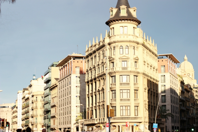 Building near Plaza Catalunya