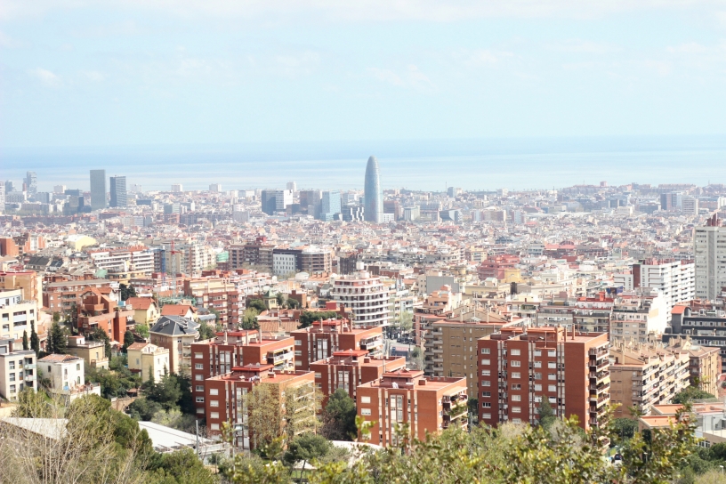 La vista dal Park Güell verso il mar