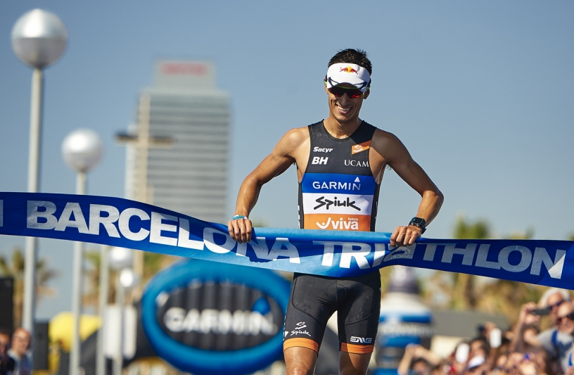 Triathlon Barcelona 2017 finisz