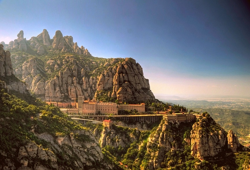 Une vue imprenable sur Montserrat