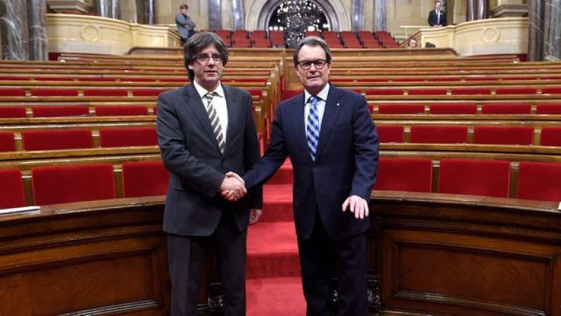 Investiture de Puigdemont en 2016