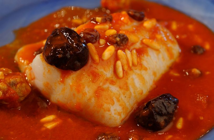 Seafood fideuà - HolaFoodie