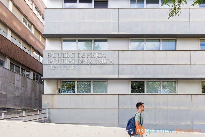 University Les Corts 