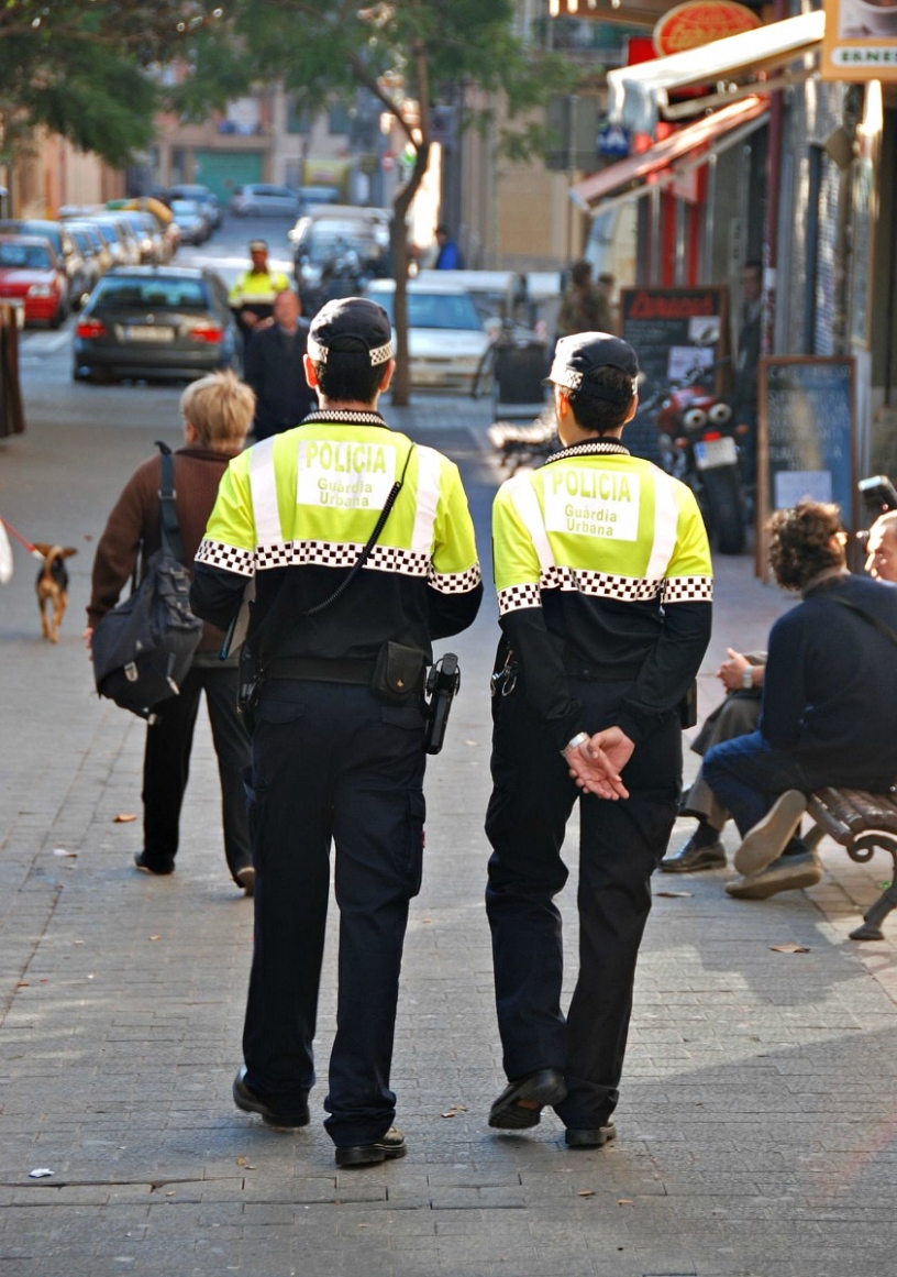 Guardia Urbana in Barcelona (local police)