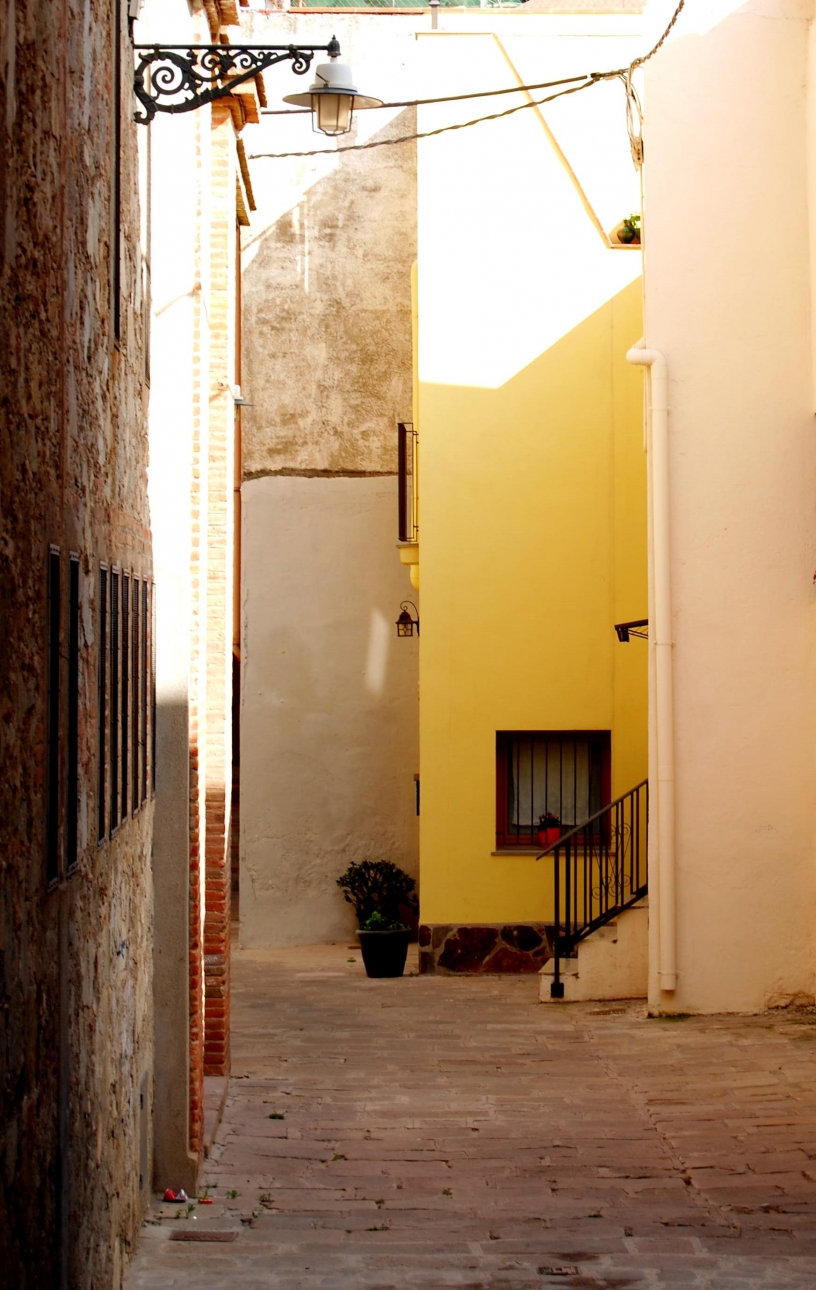 Badalona Alley