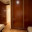 Twin bedroom with large wardrobe in Barcelona