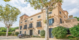 Alella Towers