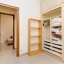 Walk-in šatní skříň