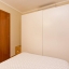 Dormitorio con amplio placard