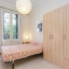 Chambre double avec grande armoire