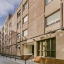 Edificio y calle