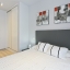 Chambre spacieuse avec salle de bains