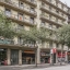 Edificio y calle