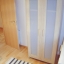 Chambre avec armoire