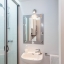 Badkamer met douche