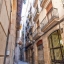 Edificio y calle