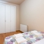 Dormitorio con placard