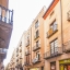 Edificio y calle