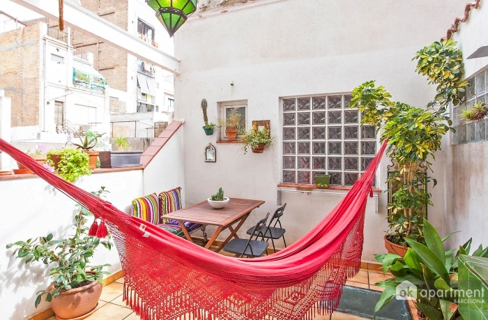 Cosy terrace with hammock