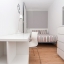 Segundo dormitorio con mesa de estudio