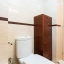 Salle de bain avec baignoire