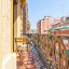 Balcon avec table