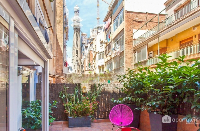 Sagrada Familia auf der Terrasse