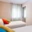 Dormitorio con gran armario