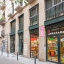 Edificio y calle