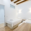 Slaapkamer met twee eenpersoonsbedden