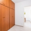 Sala con un montón de almacenamiento