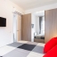 Chambre avec air conditionné et TV