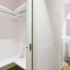Garderobe en badkamer