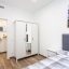 Soveværelse med dobbeltseng i airconditionerede lejlighed